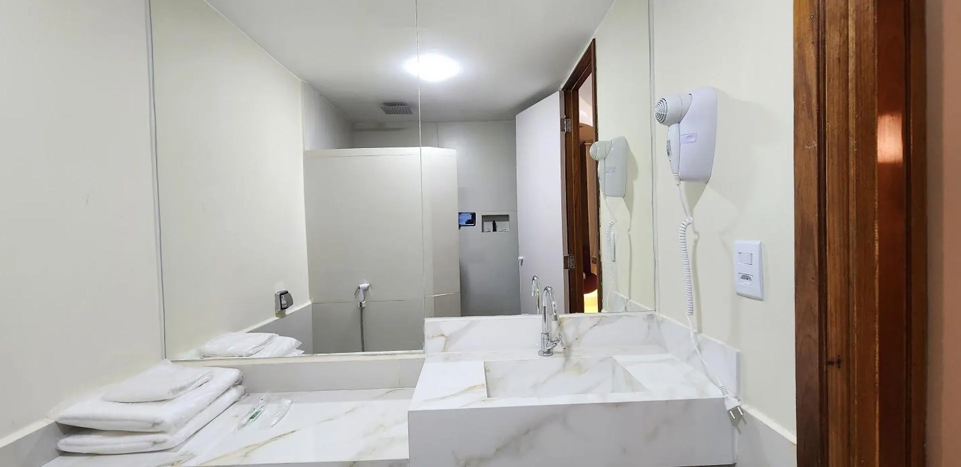 Fiesta Brasilia Motel Ceilandia Love hotel