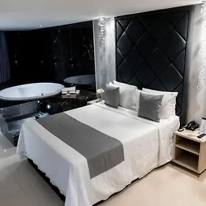 4* Hotel Cancún By H - Airport